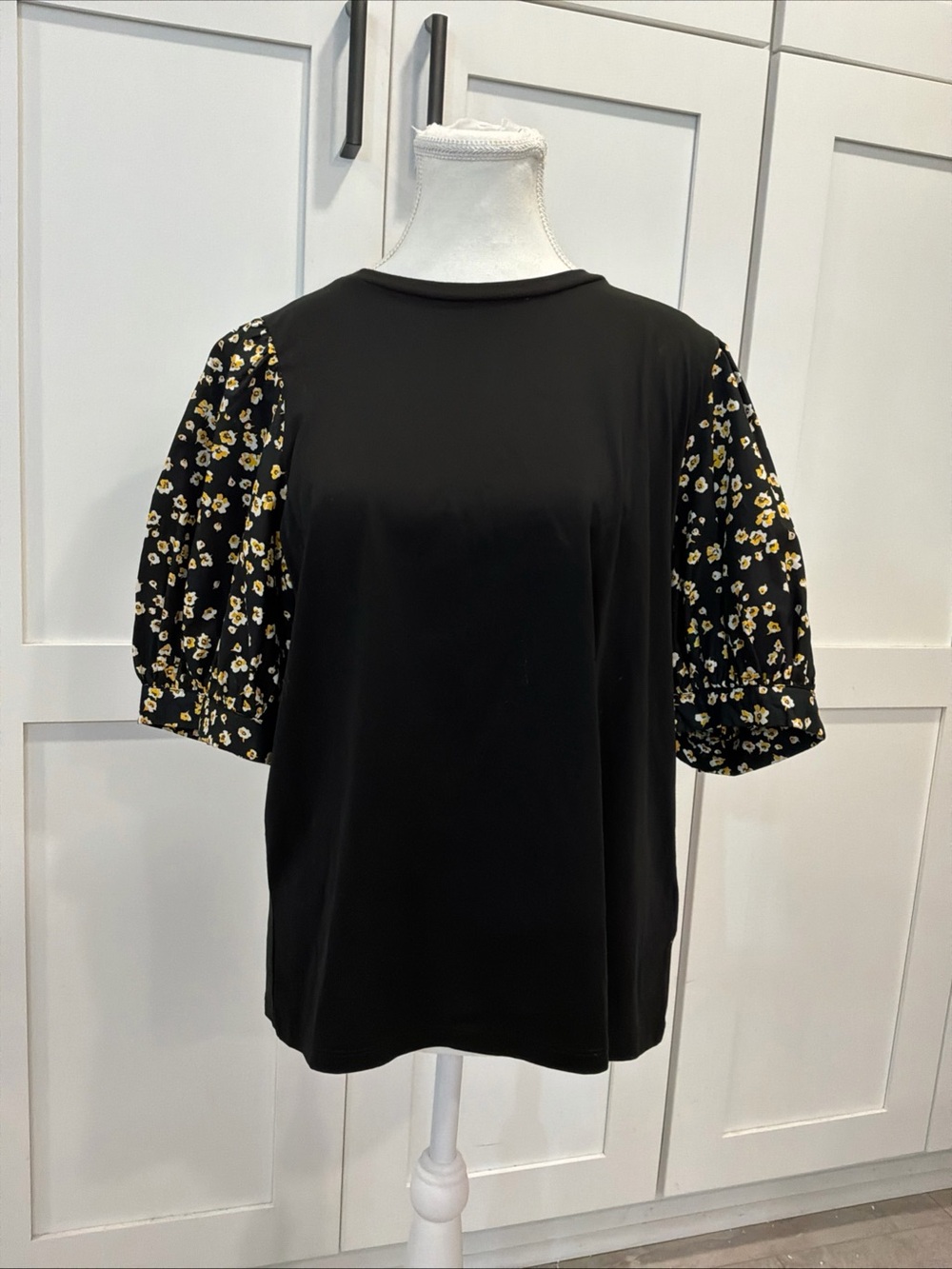 Who What Wear Womens Puff Elbow Floral Sleeve Black Blouse Sz L Cotton